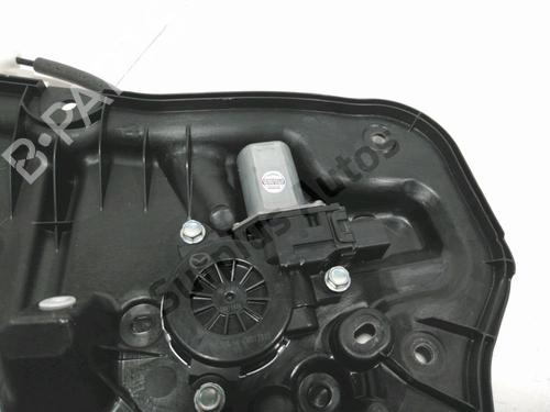 Rudehejsemekanisme venstre bagtil MAZDA CX-3 (DK) 2.0 SKYACTIV-G (DK5W, DK6W) | BP38082850C24 - Image 2