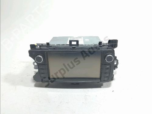Used Radio Radio TOYOTA YARIS (_P13_) 1.5 Hybrid (NHP130_, NHP130) (101 hp) 40059540 40059540