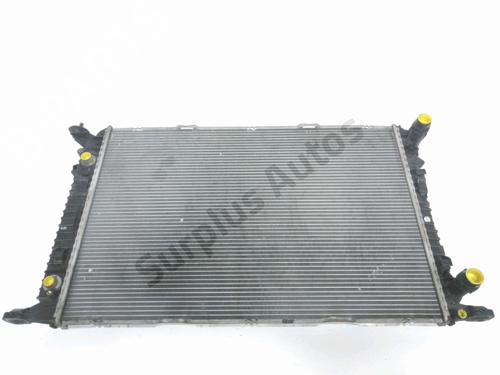Used Water radiator Water radiator PORSCHE MACAN (95B) 2.0 (245 hp) 40059196 40059196