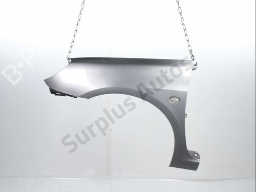 Used Left front fenders Left front fenders 38230968 38230968