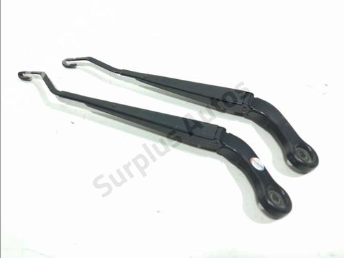 Used Front windshield wiper arm Front windshield wiper arm 36899238 36899238