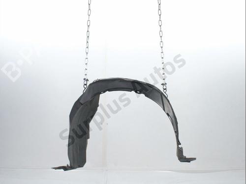Used Wheel arch Wheel arch TOYOTA YARIS (_P13_) 1.5 Hybrid (NHP130_, NHP130) (101 hp) 39765296 39765296