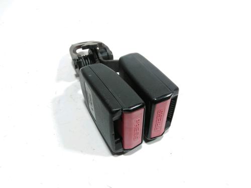 Used Seat buckle PEUGEOT 407 (6D_) 2.0 HDi (6DRHRH) (140 hp) 28233520