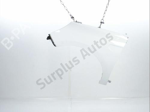 left-front-fenders-renault-clio-v-b7_-2019-33534397 main image