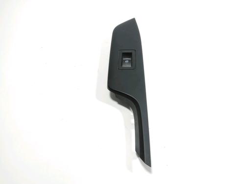 Used Right front window switch TOYOTA C-HR (_X1_) 1.8 Hybrid (ZYX10_, ZYX11_) (98 hp) 28238459