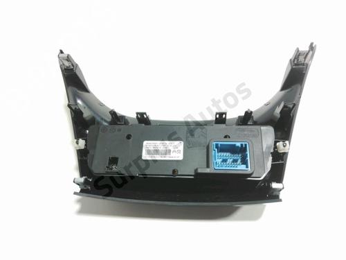 Climate control PEUGEOT 2008 I (CU_) 1.2 THP 110 / PureTech 110 | BP31822340I5