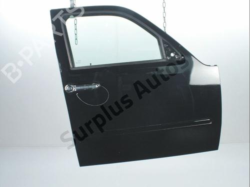 Used Right front door Right front door 28243713 28243713