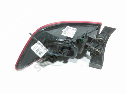 Left taillight RENAULT CLIO IV (BH_) 1.5 dCi 75 | BP28270052C34 