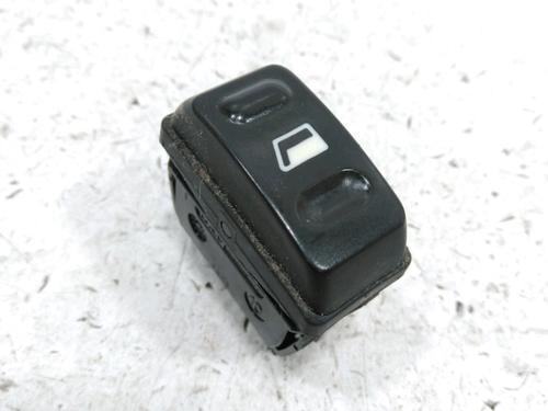 Used Right front window switch Right front window switch 31207635 31207635
