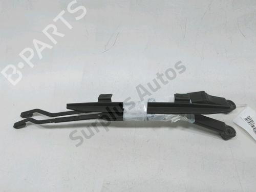 Used Front windshield wiper arm TOYOTA RAV 4 I Cabrio (_A1_) 2.0 4WD (SXA10) (129 hp) 31007961