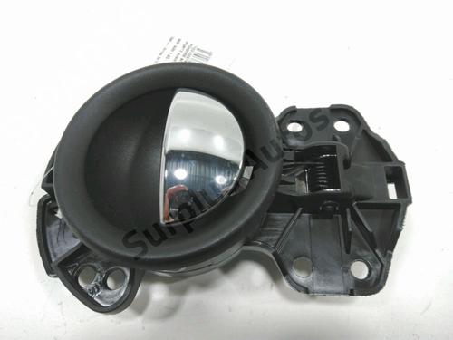 Used Front right interior door handle Front right interior door handle 30996233 30996233