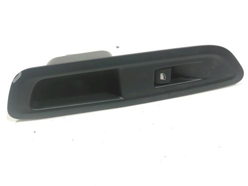 Used Right rear window switch CITROËN C4 III (BA_, BB_, BC_) 1.2 PureTech 130 (BAHNSA, BAHNSB) (130 hp) 28249819