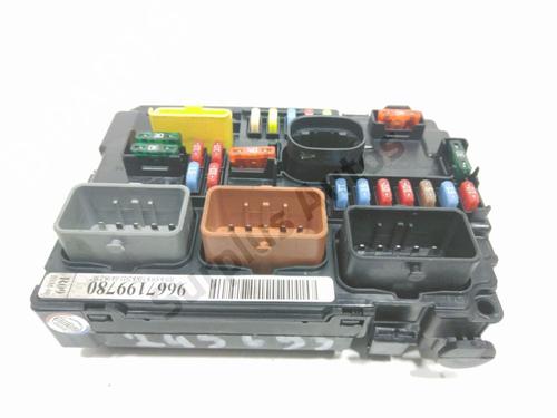 Used Electronic module Electronic module CITROËN C3 II (SC_) 1.4 HDi 70 (SC8HZC, SC8HR0, SC8HP4) (68 hp) 33686222 33686222