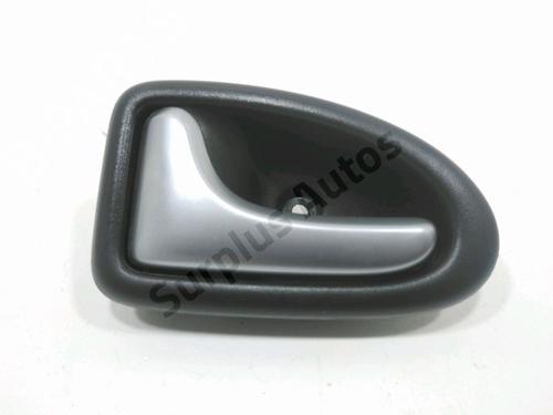 Maniglia interna anteriore sinistra RENAULT CLIO II (BB_, CB_) 1.5 dCi (B/CB3M) (64 hp) 32311105