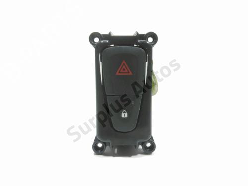 Used Warning switch Warning switch RENAULT LATITUDE (L70_) 2.0 dCi 150 (L70H) (150 hp) 28229409 28229409