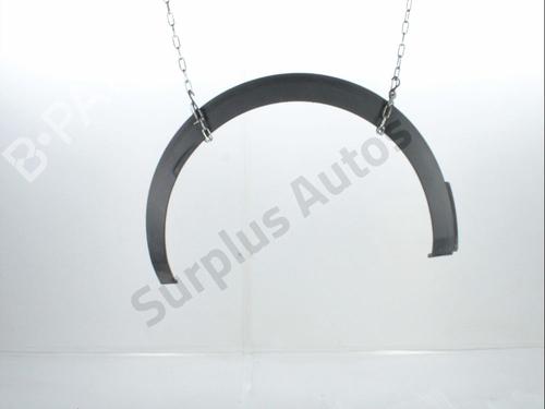 Used Rear right wheel arch trim PEUGEOT 3008 II SUV (MC_, MR_, MJ_, M4_) 1.5 BlueHDi 130 (131 hp) 31694234