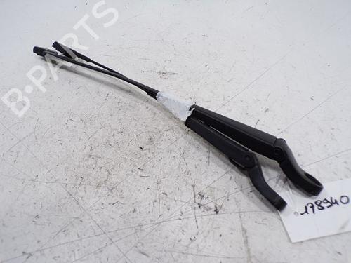 Used Front windshield wiper arm SKODA FABIA II Combi (545) 1.4 TDI (80 hp) 31007548