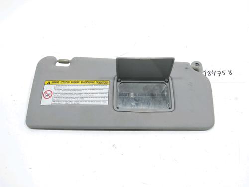 Used Right sun visor Right sun visor 31002440 31002440
