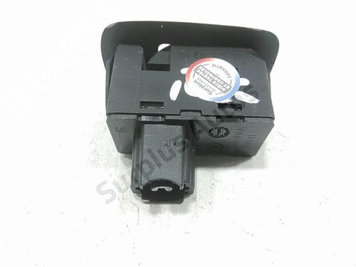 Left rear window switch PEUGEOT 307 CC (3B) 2.0 HDi 135 | BP40214104I29 - Image 2