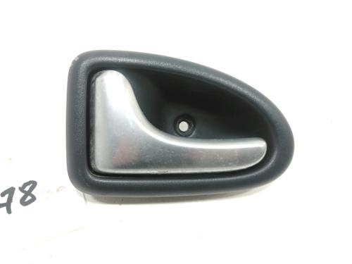 Used Front left interior door handle Front left interior door handle 30996451 30996451