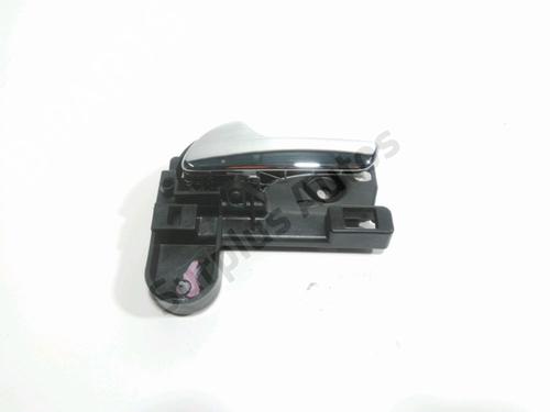 Used Rear left interior door handle FIAT FREEMONT (345_) 2.0 JTD (170 hp) 28252831