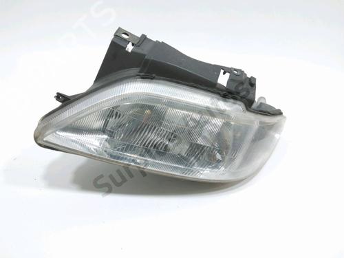 Used Left headlight CITROËN XSARA (N1) 1.4 i (75 hp) 31005236