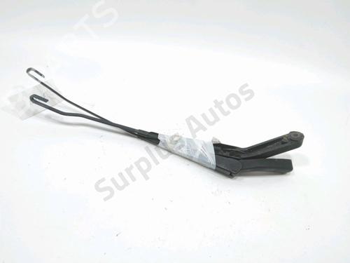 front-windshield-wiper-arm-ford-mondeo-iii-b5y-2000-2001-2002-2003-2004-2005-2006-2007-31007902 main image