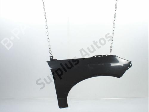 Used Right front fenders Right front fenders FORD FOCUS III 1.6 TDCi (95 hp) 33839044 33839044