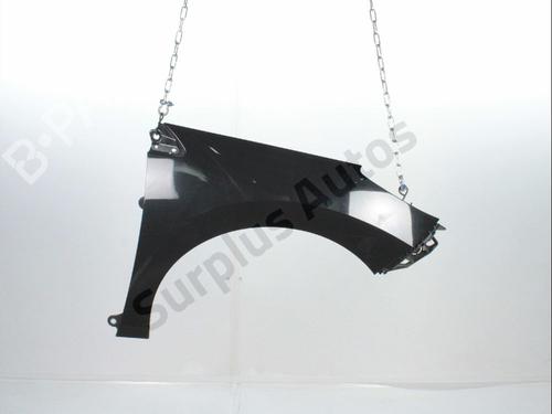 Used Right front fenders Right front fenders 39577469 39577469