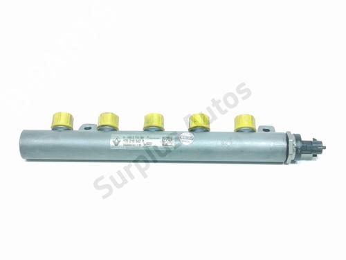 Used Injection rail Injection rail 39490578 39490578