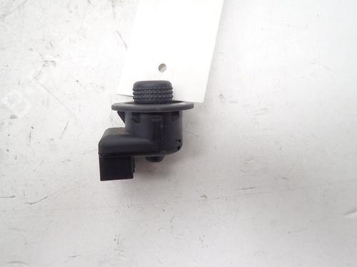 Used Mirror switch RENAULT CLIO II (BB_, CB_) 1.5 dCi (B/CB07) (65 hp) 30994576