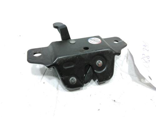 Used Tailgate lock PEUGEOT 106 II (1A_, 1C_) 1.1 i (60 hp) 31001659