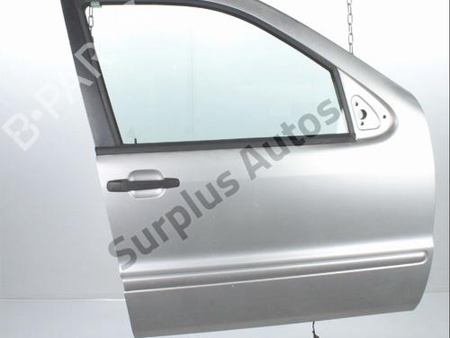 Used Right front door Right front door 36550340 36550340