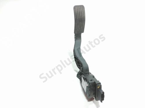 Used Pedal Pedal PEUGEOT 2008 I (CU_) 1.2 PureTech 82 (82 hp) 40172493 40172493