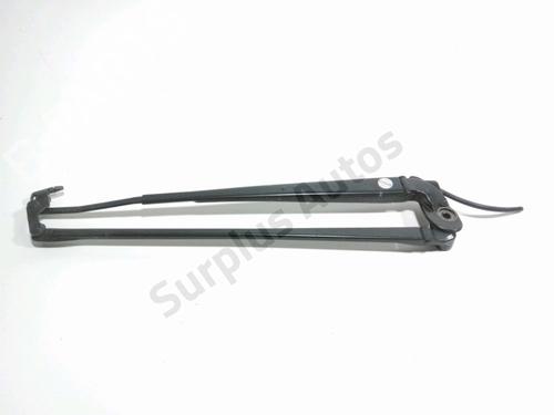 Used Front windshield wiper arm Front windshield wiper arm 37871165 37871165