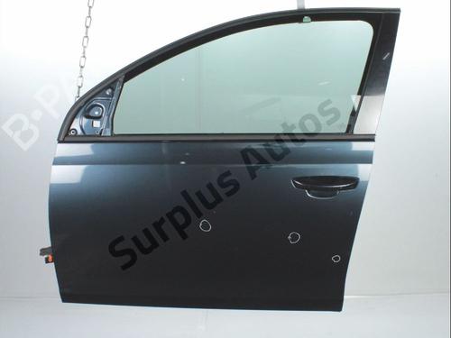 Used Left front door Left front door VW GOLF VI (5K1) 1.6 TDI (105 hp) 33867506 33867506