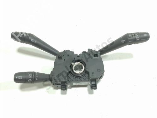 Used Steering wheel controls Steering wheel controls FIAT 500L (351_, 352_) 1.6 D Multijet (199LYD1B) (105 hp) 40464493 40464493