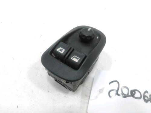 Used Left front window switch PEUGEOT 206 Hatchback (2A/C) 1.4 i (75 hp) 30999005