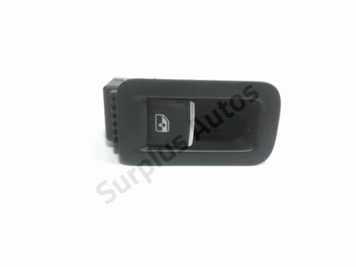 Used Right rear window switch VW GOLF VII (5G1, BQ1, BE1, BE2) 1.6 TDI (115 hp) 28250020