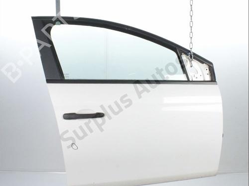 Used Right front door Right front door 38035449 38035449