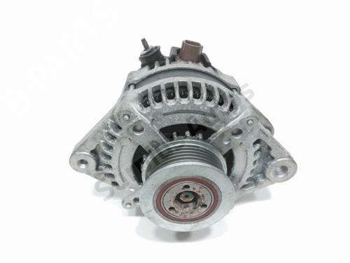 Used Alternator Alternator TOYOTA COROLLA (_E12_) 1.4 D (NDE120_, NDE120R) (90 hp) 33815840 33815840