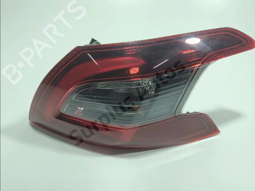 Used Right taillight Right taillight PEUGEOT 308 II (LB_, LP_, LW_, LH_, L3_) 1.5 BlueHDi 130 (131 hp) 36593560 36593560
