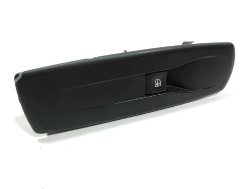 Used Right front window switch RENAULT MEGANE III Hatchback (BZ0/1_, B3_) 1.5 dCi (BZ09, BZ0D, BZ1W, BZ29, BZ14) (110 hp) 28238570