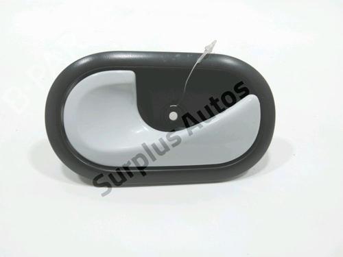 Used Front left interior door handle RENAULT TWINGO II (CN0_) 1.2 16V (CN04, CN0B) (75 hp) 30996495