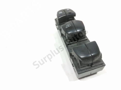Interrupteur de vitre avant gauche NISSAN JUKE (F15) 1.5 dCi (110 hp) 30918884