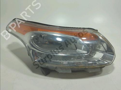 right-headlight-citroen-c3-picasso-sh_-2008-38083064 main image