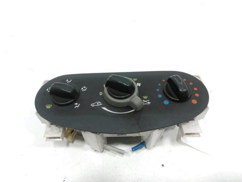 Used Climate control Climate control DACIA SANDERO 1.5 dCi (68 hp) 30988551 30988551
