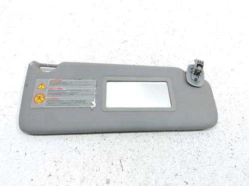 Used Right sun visor RENAULT CLIO II (BB_, CB_) 1.2 (BB0A, BB0F, BB10, BB1K, BB28, BB2D, BB2H, CB0A,... (58 hp) 31002423