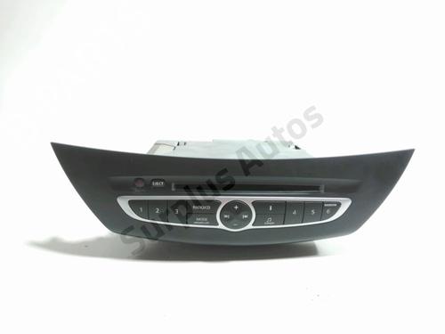 Used Radio RENAULT LAGUNA III (BT0/1) 1.5 dCi (BT00, BT0A, BT0T, BT1J) (110 hp) 32334476