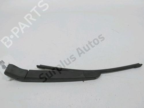 Used Rear windshield wiper arm HYUNDAI i30 (GD) 1.6 CRDi (110 hp) 31007428